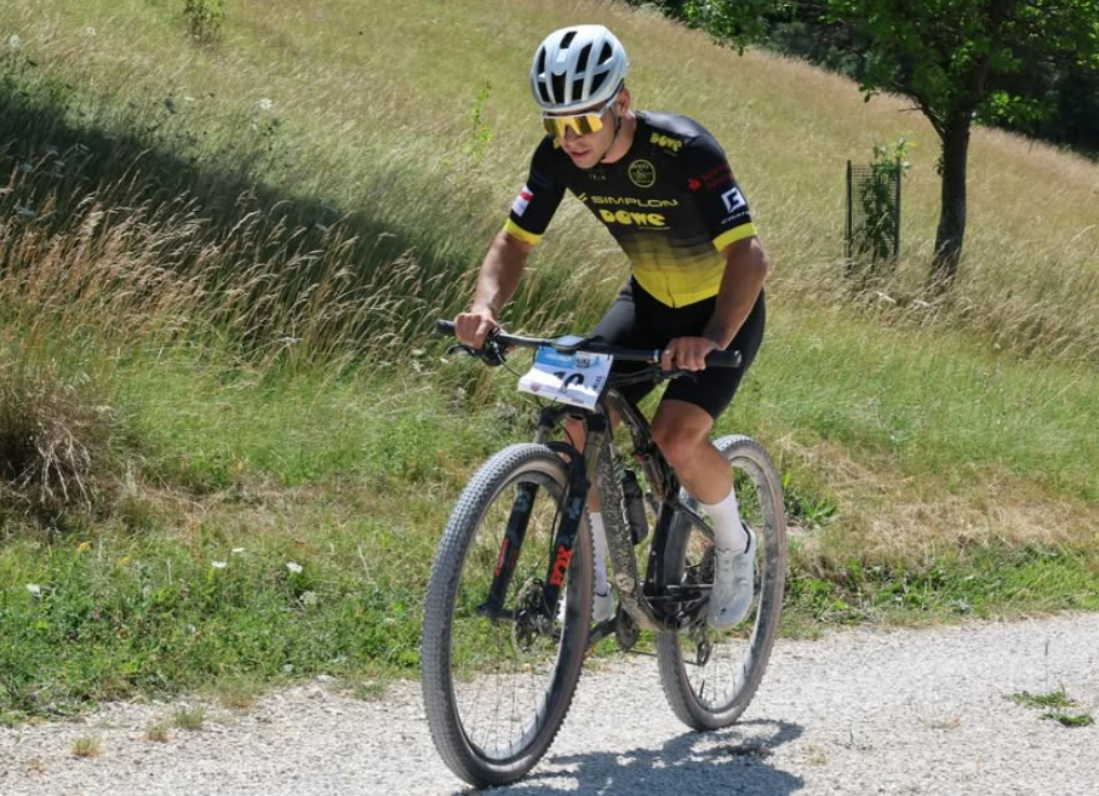 DOWE SIMPLON TEAM feiert überragendes Heimrennen in Albstadt