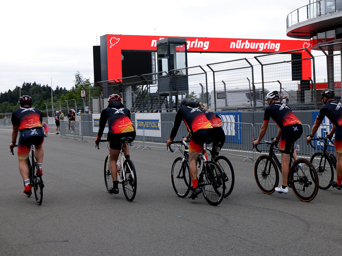 Team Boelcke setzt weiter auf DOWE Sportswear