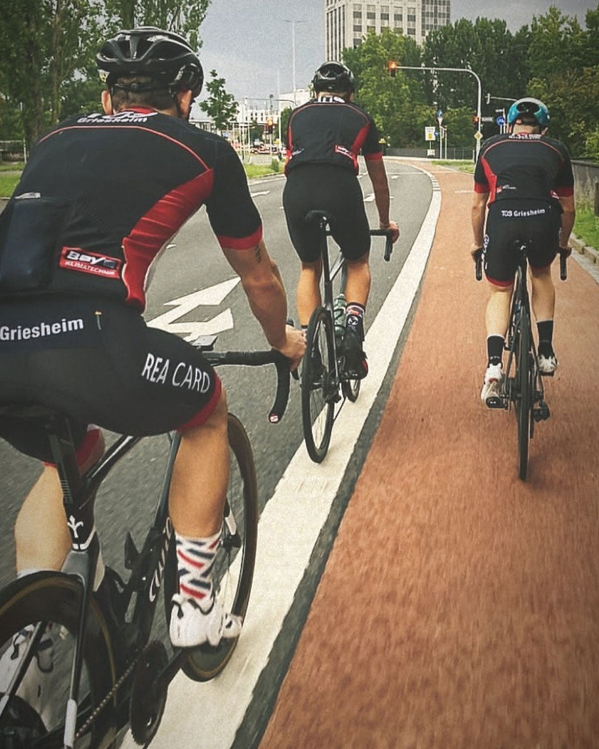 SuperForm Trägerhose