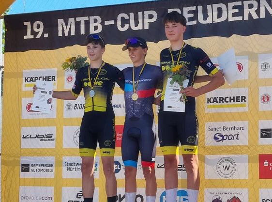 Team Dowe Simplon überzeugt beim Short-Track in Reudern