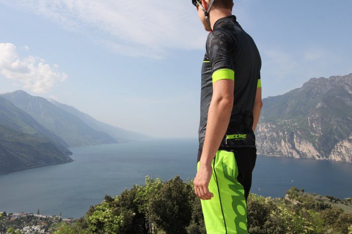 DOWE Sportswear Carbon Pro Radtrikot "Lime" Seite