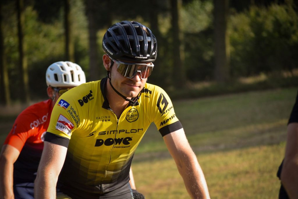 Dowe-Sportswear-Simplon-Mountainbike