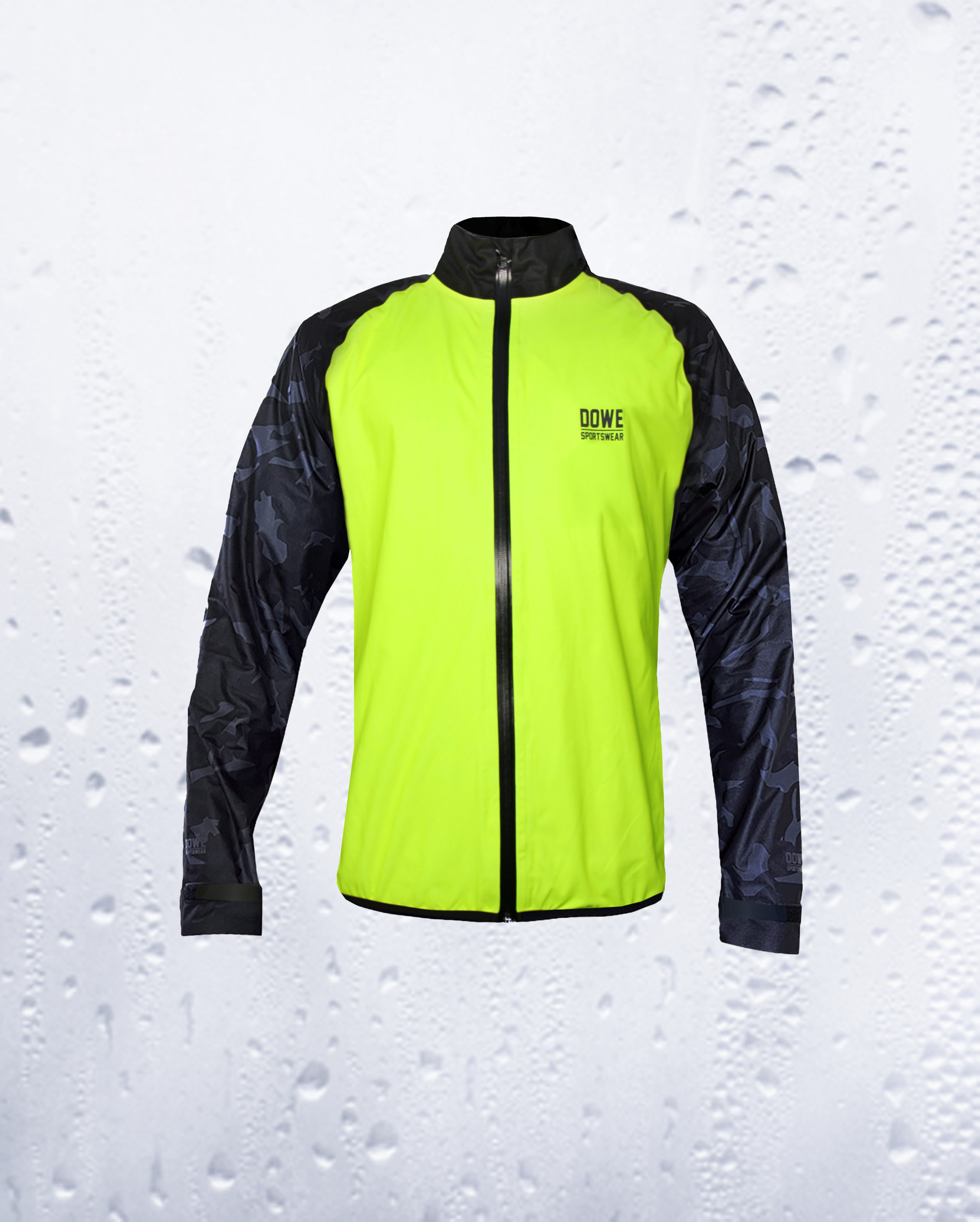 Verrücktes Sommerwetter? – Die DOWE Regenjacke hält dich trocken