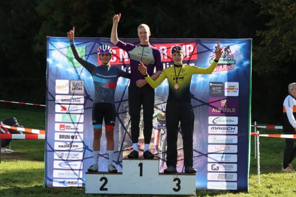 dowe-simplon-neckartenzlingen-siegerehrung dowe-simplon-neckartenzlingen-siegerehrung